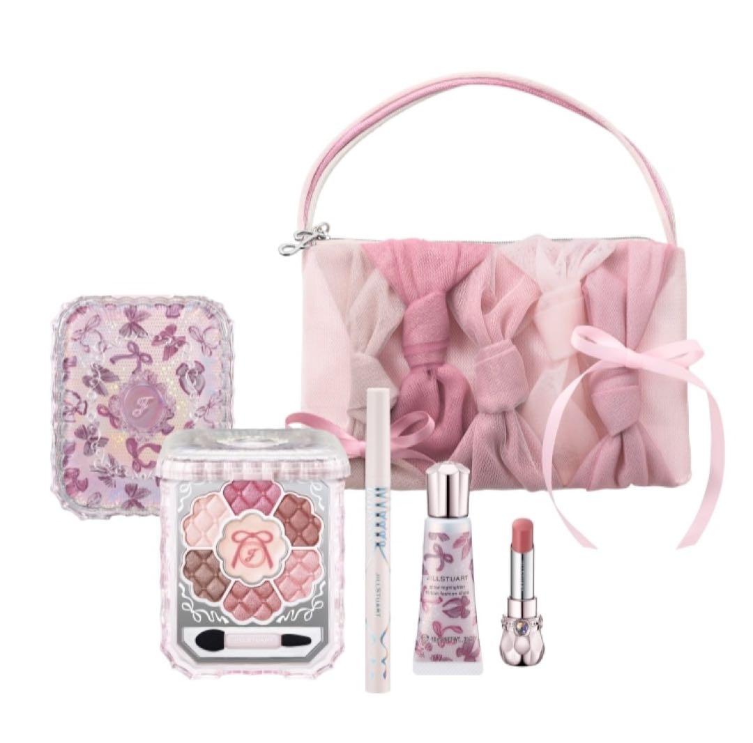 【ショッパー付】ジルスチュアートリボンファッションショークリスマスコフレ2025