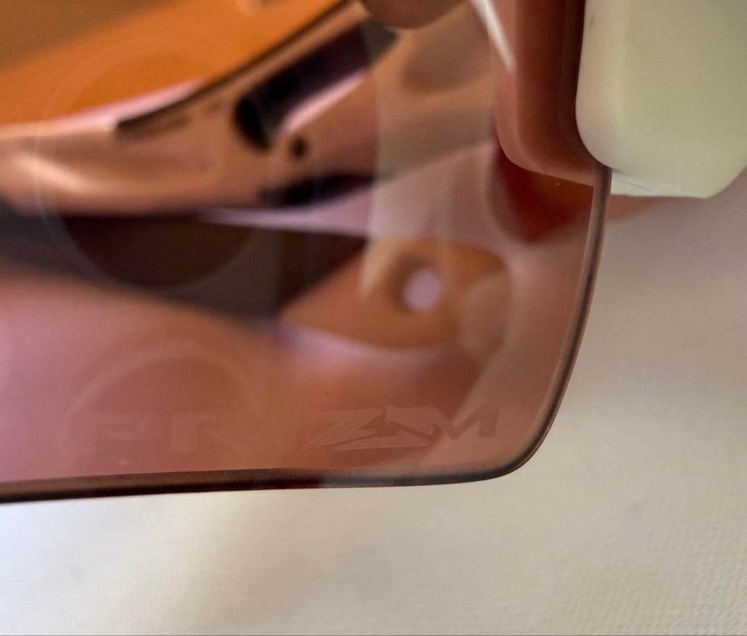 Oakleyスポーツサングラス ホワイト/グレー　RADARLOCK PRIZM