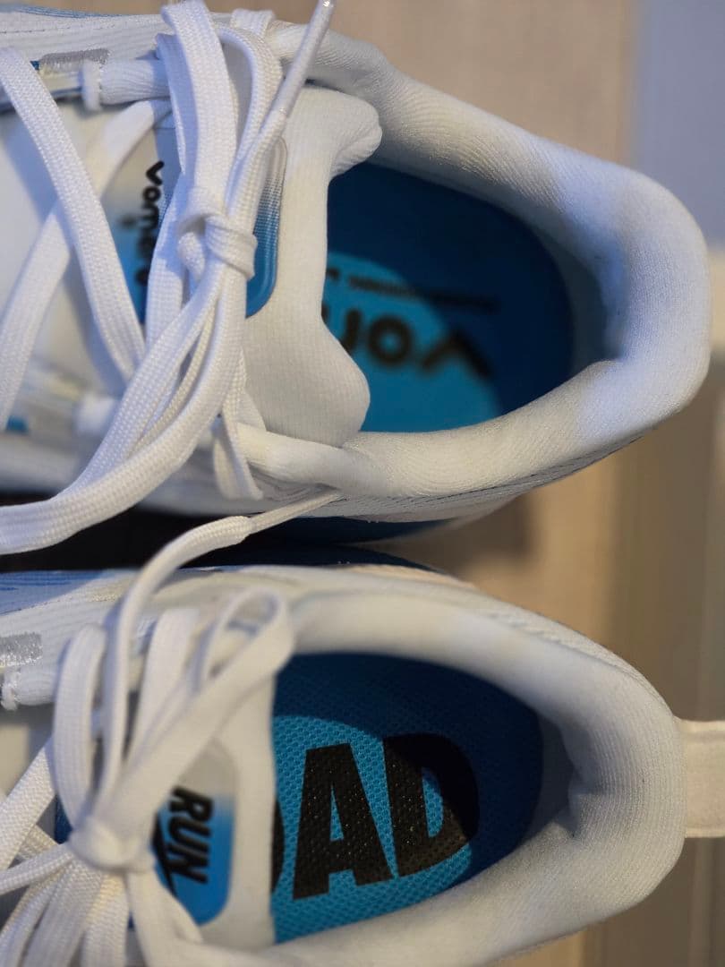 NIKE VOMERO ボメロ 18 26.5cm