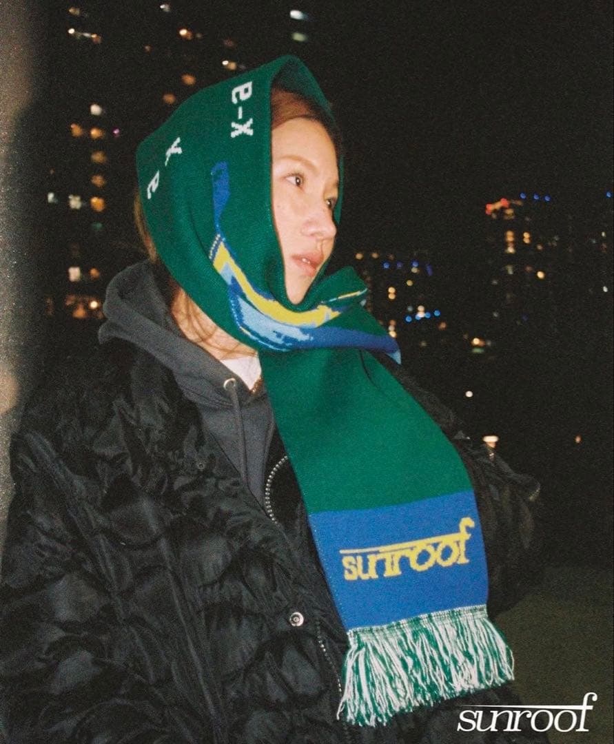 sunroof マフラー 緑色