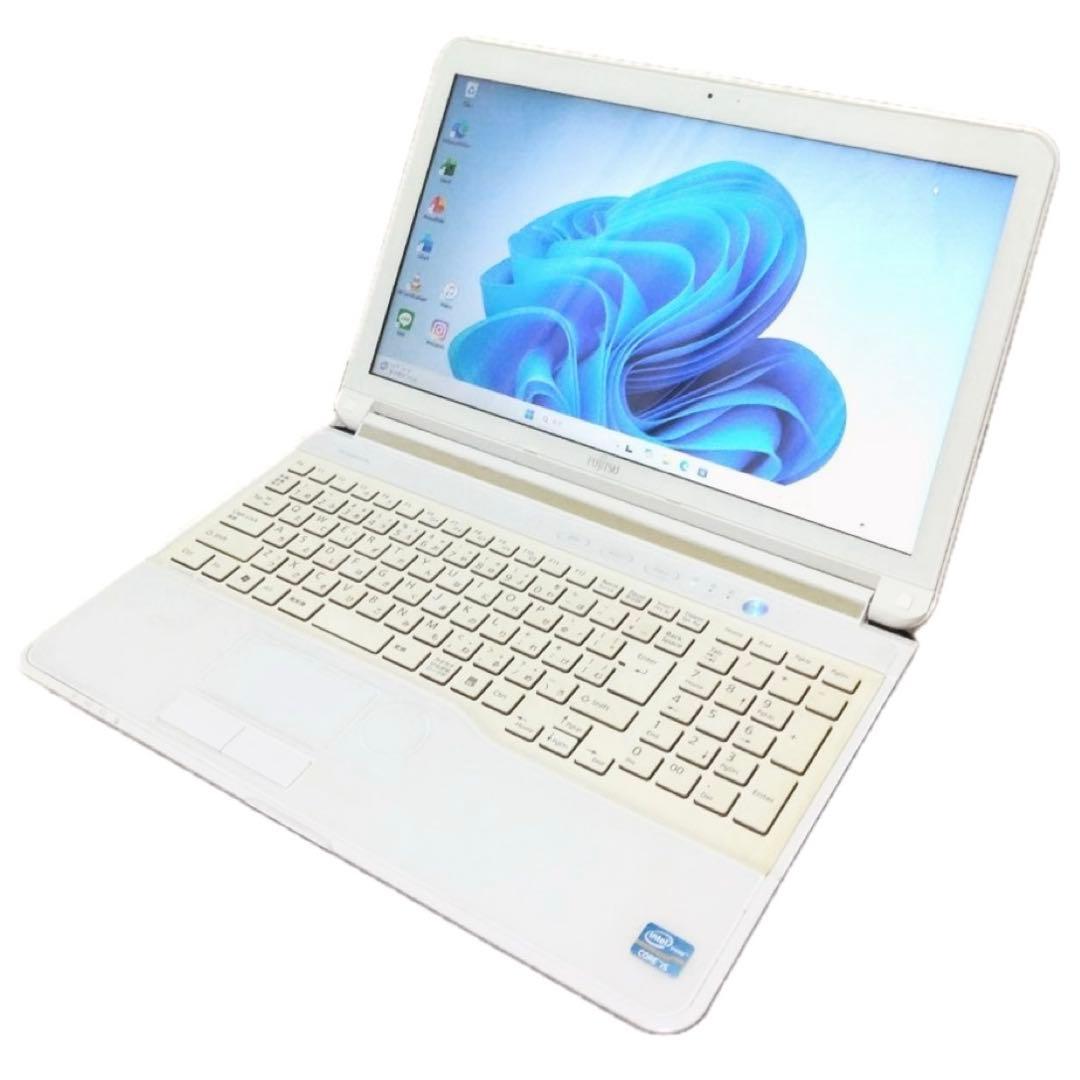 最新windows11✨初期設定済すぐ使える富士通白ノートパソコンカメラ付