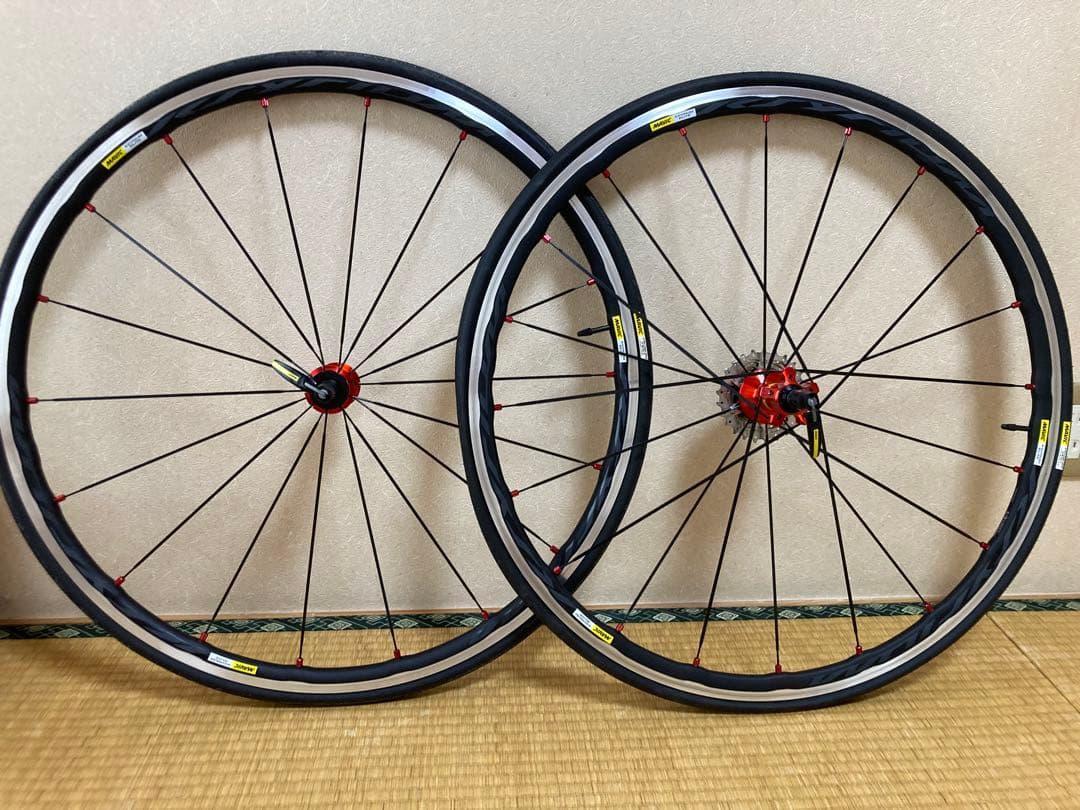 MAVIC KSYRIUM ELITE完組ホイール ブラック/レッド