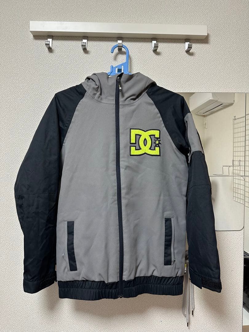 キッズ　DC Mサイズ＋686 レディースLサイズ