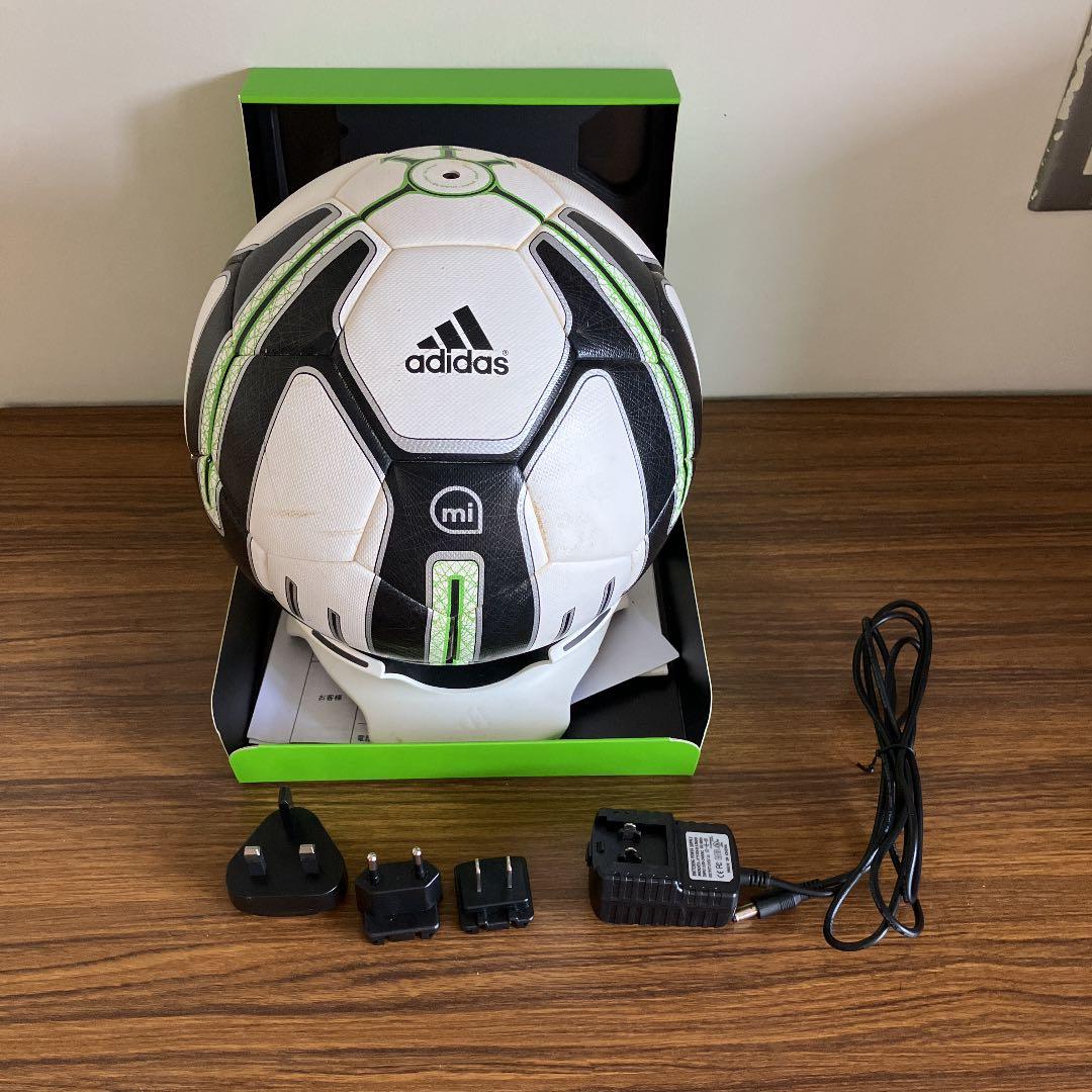 アディダス　SMARTBALL