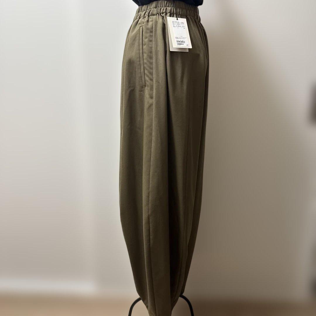 conte ベージュ　パンツ38 2025