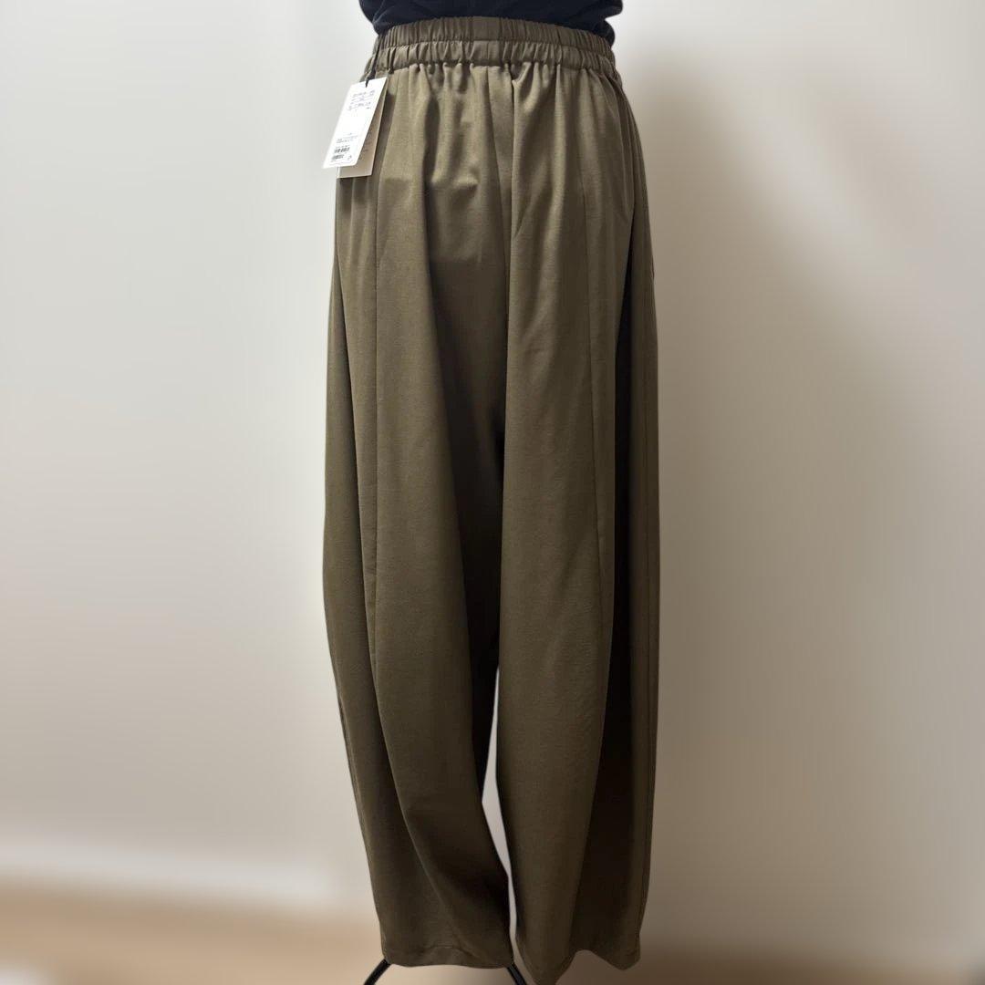 conte ベージュ　パンツ38 2025