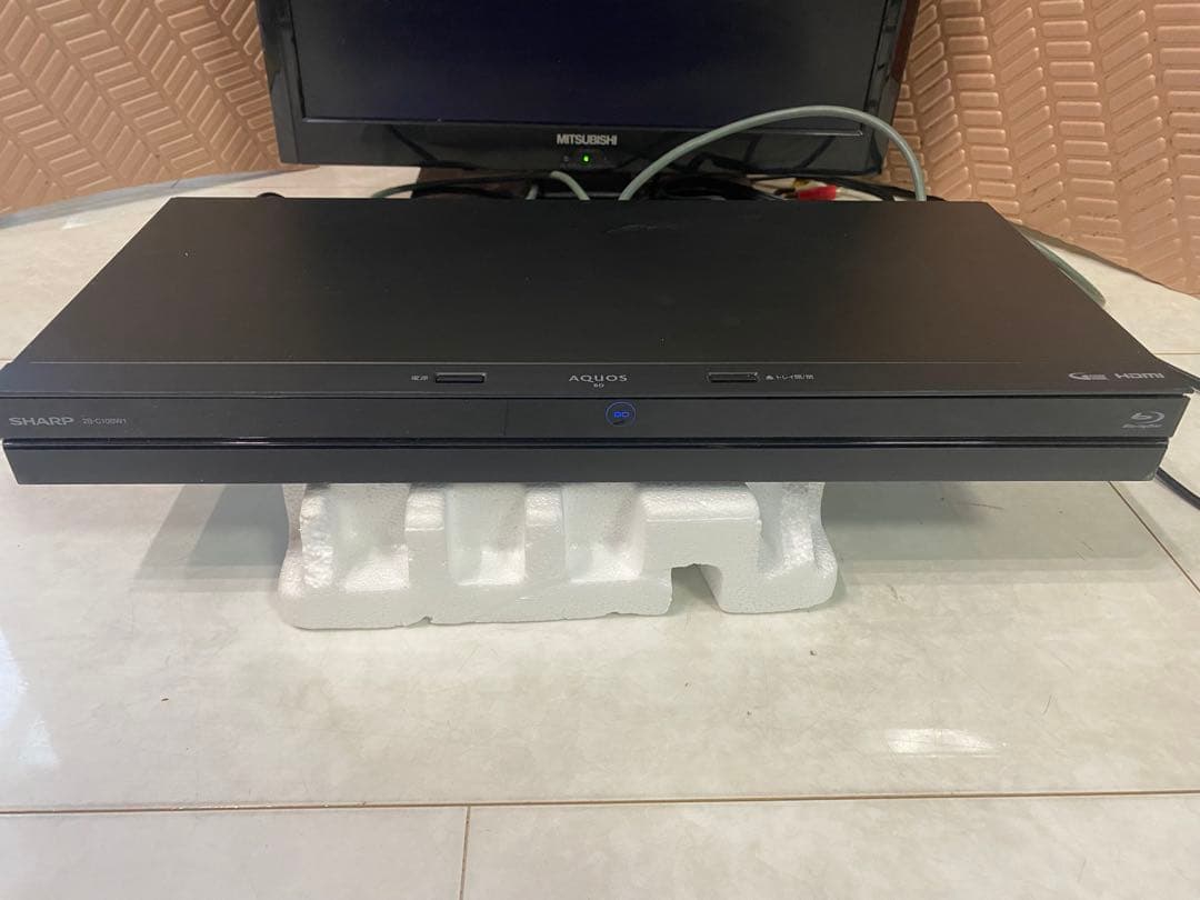 SHARP ブルーレイレコーダー 2B-C10BW1 2019年製