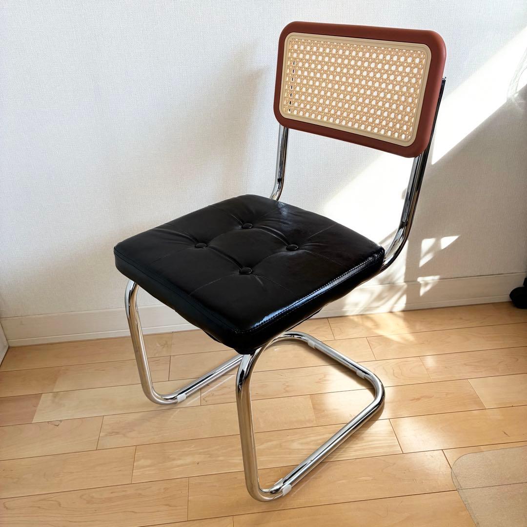 ダイニングチェア ラタン調 レザークッション カンティレバーチェア 合皮