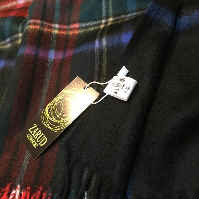 大幅値下70㎝×200超大判100%カシミヤストールマフラー新品ブラックチェック