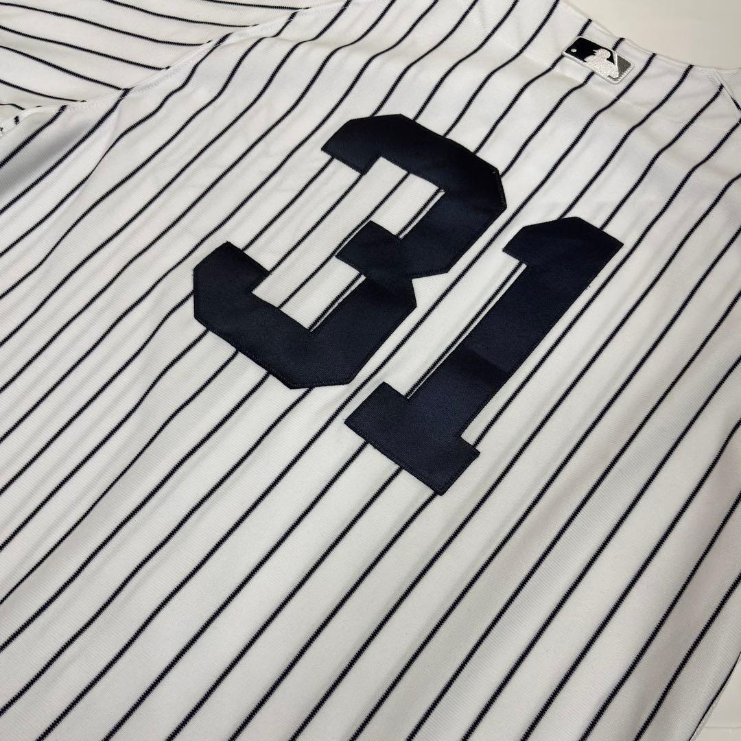 ヤンキース イチロー ユニフォーム & 実使用サイン入り バッティンググローブ