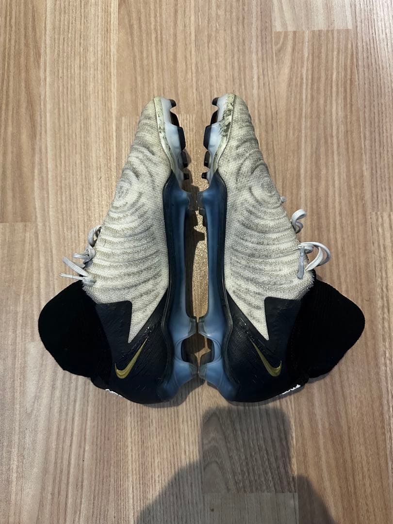 マルフォイNike ファントムルナエリートFG