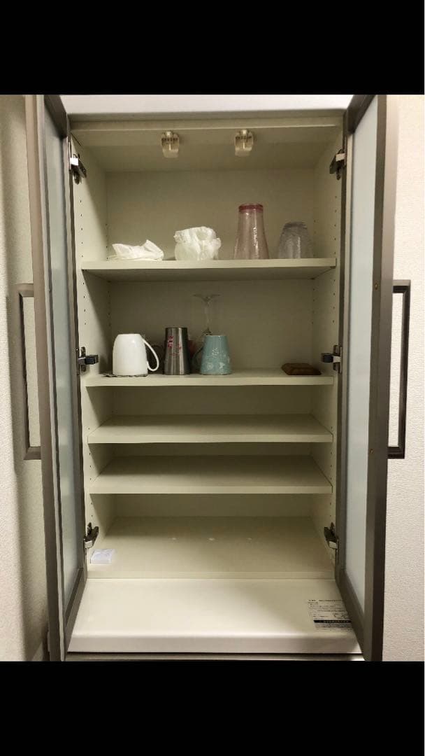 パモウナ　食器棚