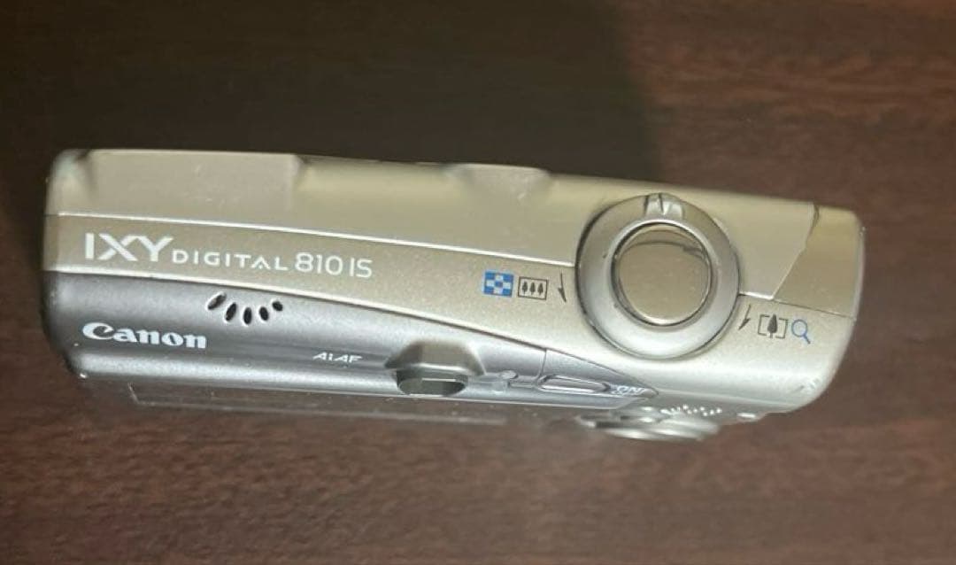 Canon IXY DIGITAL 810 IS デジカメ　付属品あり　箱あり