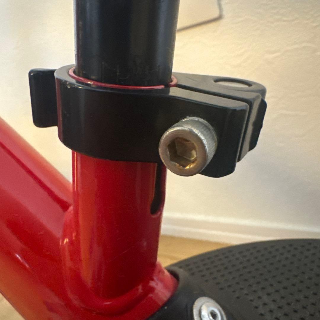 STRIDER バランスバイクとヘルメットセット