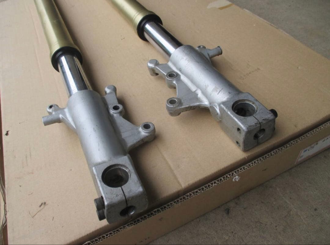 ヤマリンズさん専用ZXR400R H型 倒立フォーク トップブリッジセット