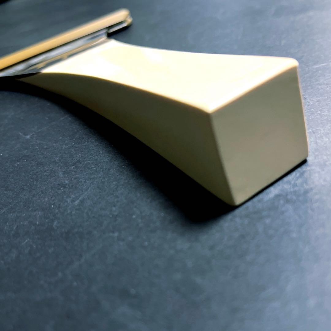 【和尚】津軽三味線　鼈甲　撥　バチ　開き約9cm