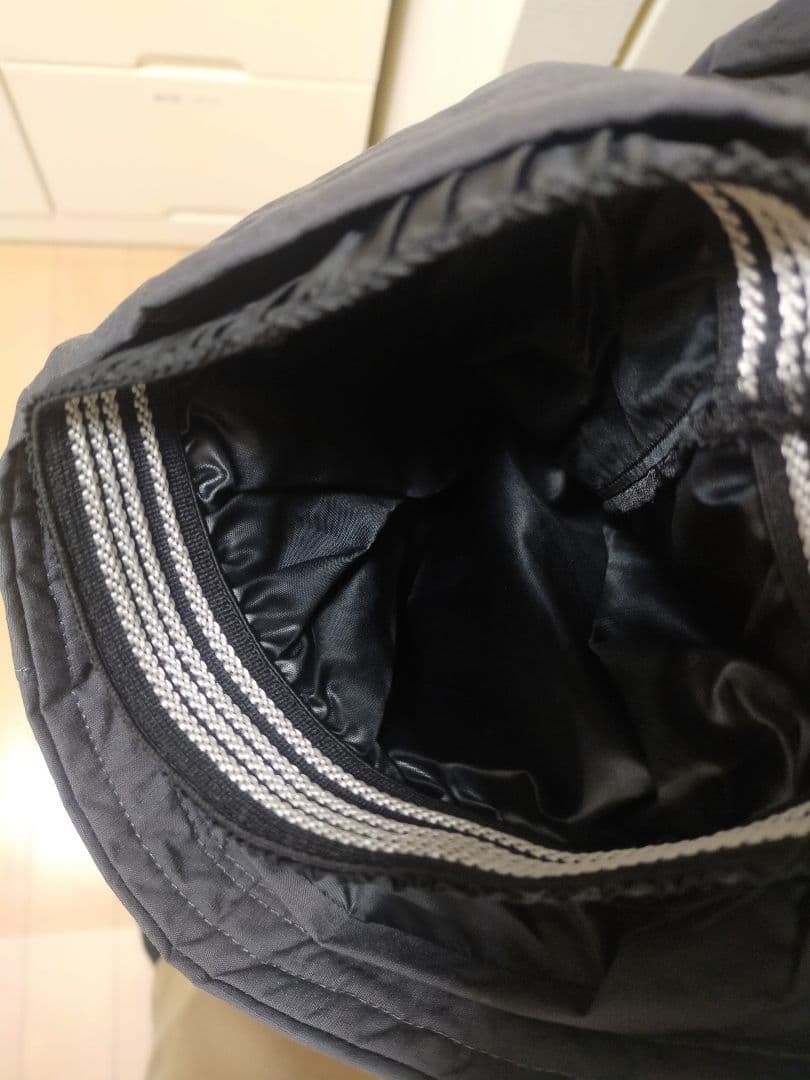 新品 DESCENTE デサントスキー スノボー上下セット 黒灰 S