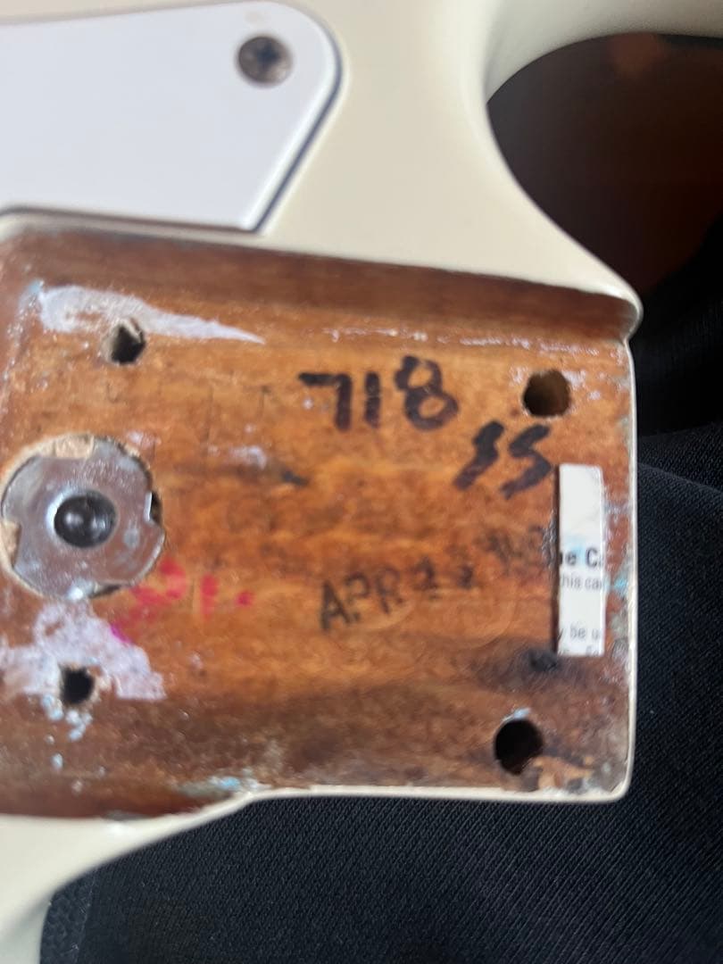 もう値引きできません fender USA 1999ストラト アメスタ