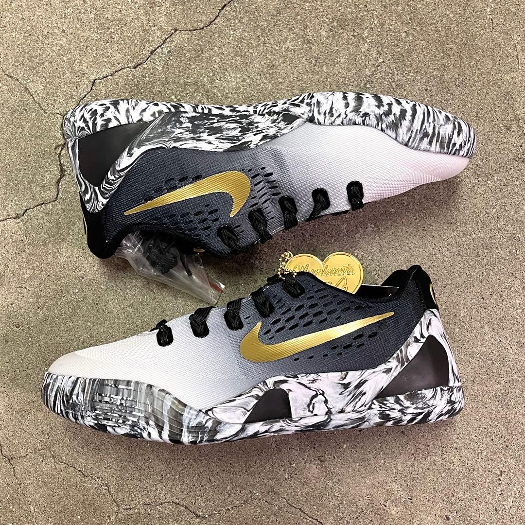 スニーカー Nike Kobe 9 EM Low Mambacita (GS) 24cm