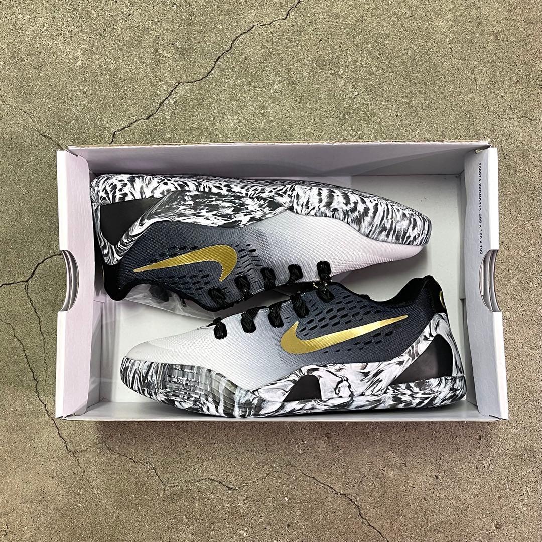 スニーカー Nike Kobe 9 EM Low Mambacita (GS) 24cm