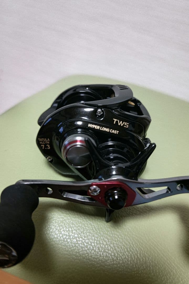 ダイワ　タトゥーラ　HLC-TW　7.3右巻ベイトリール