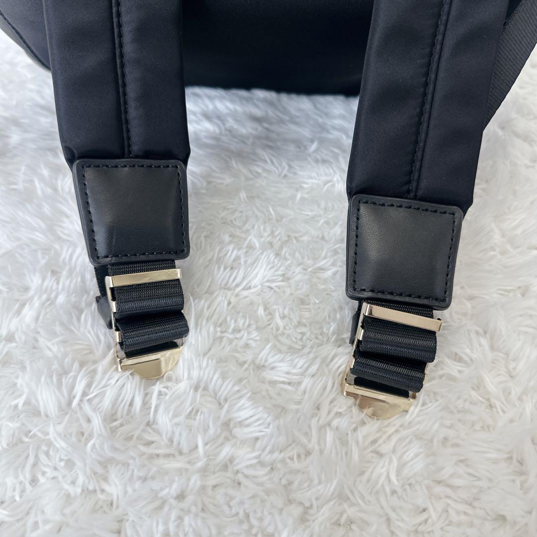 【未使用級】TOCCA リュック フリルポケット　黒