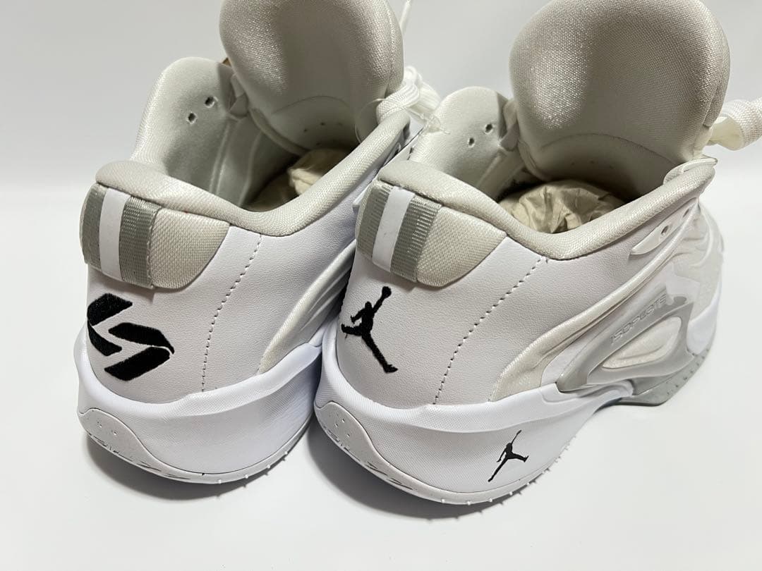 【未使用】ルカ3 TB PF ジョーダン　25.5cm