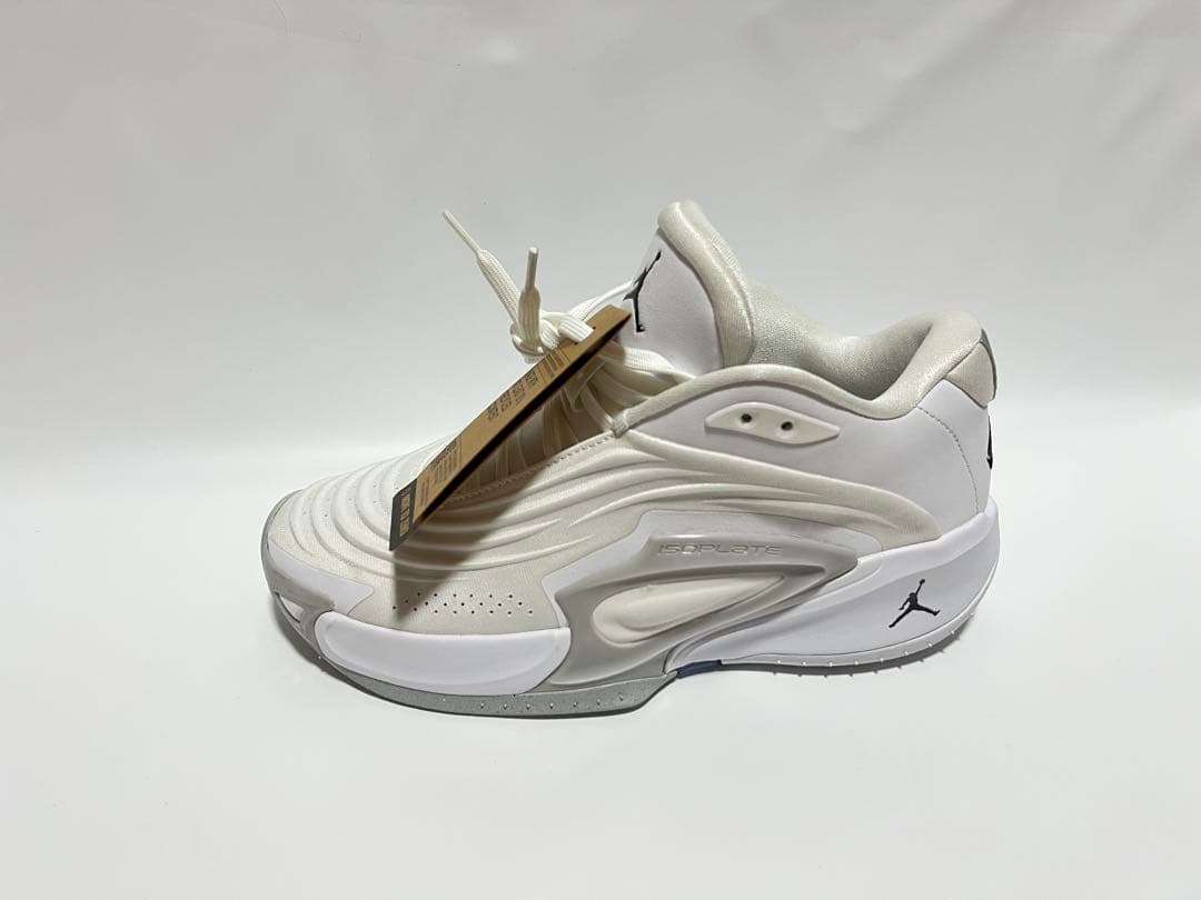 【未使用】ルカ3 TB PF ジョーダン　25.5cm