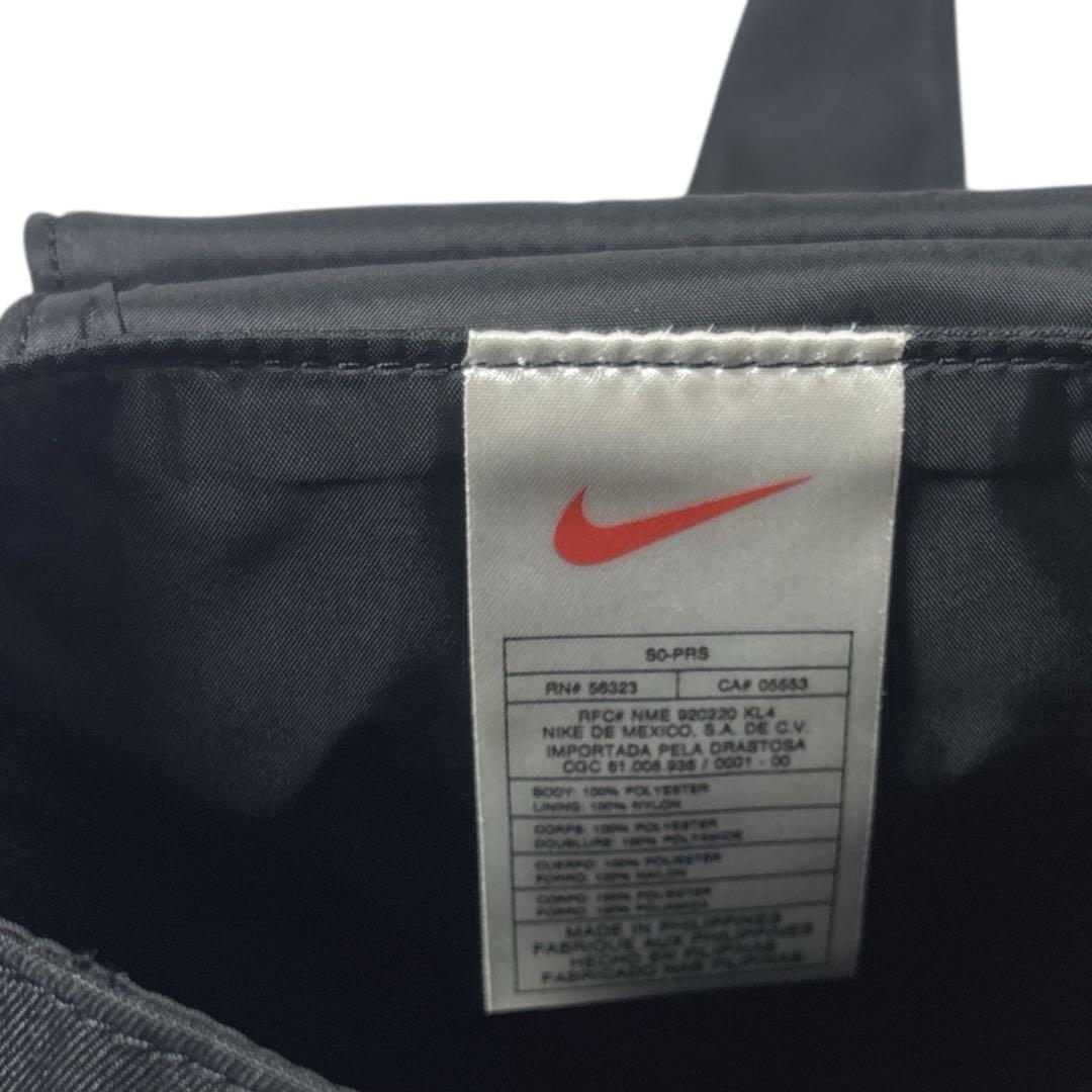90s NIKE ワンショルダーバッグ　ブラック　ボディバッグ　スリングバック