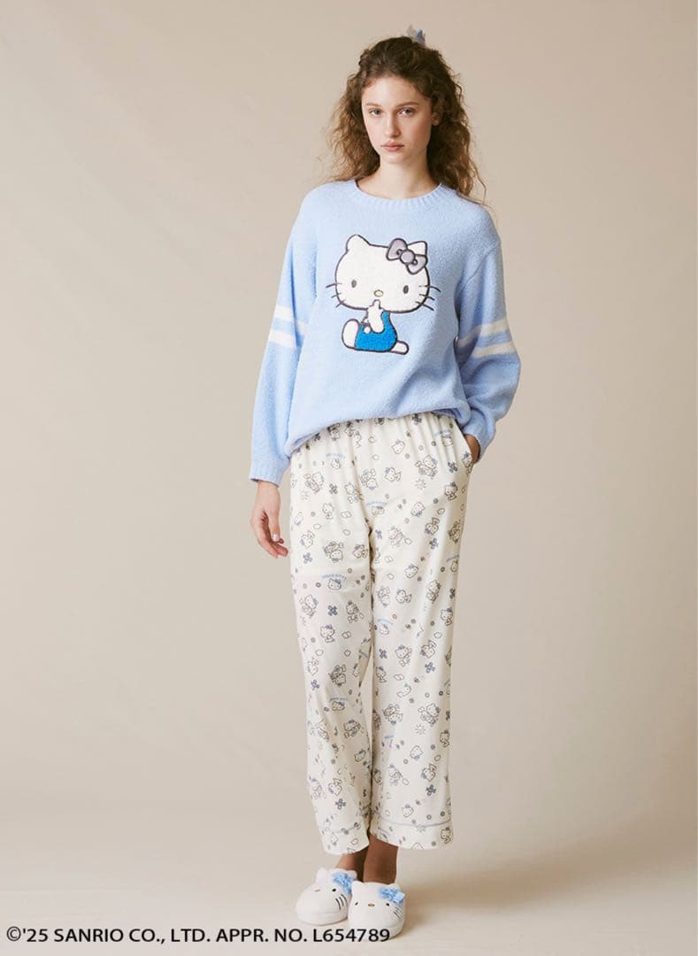 新品タグ付き◇SNIDEL 【HELLO KITTY】総柄ロングパンツ