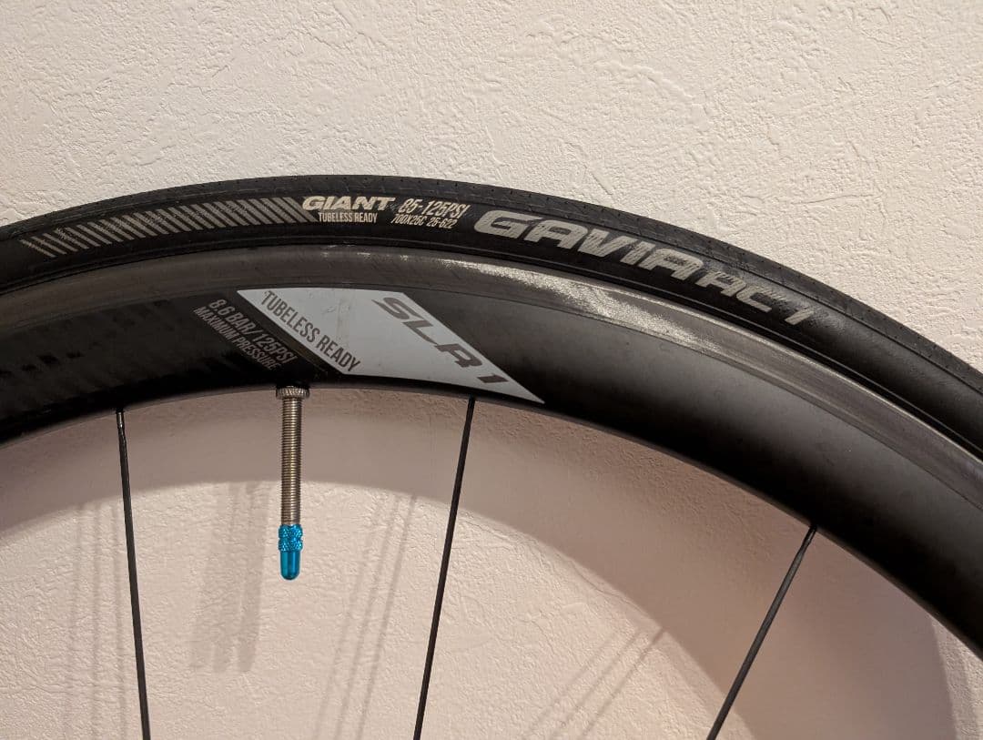 Giant SLR1 カーボンホイール リムハイト42mm リムブレーキ