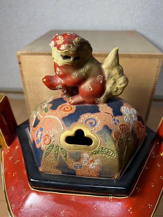 568 九谷焼 時代物 香炉 獅子 鶴 花紋 古美術品 金彩 - メルカリ