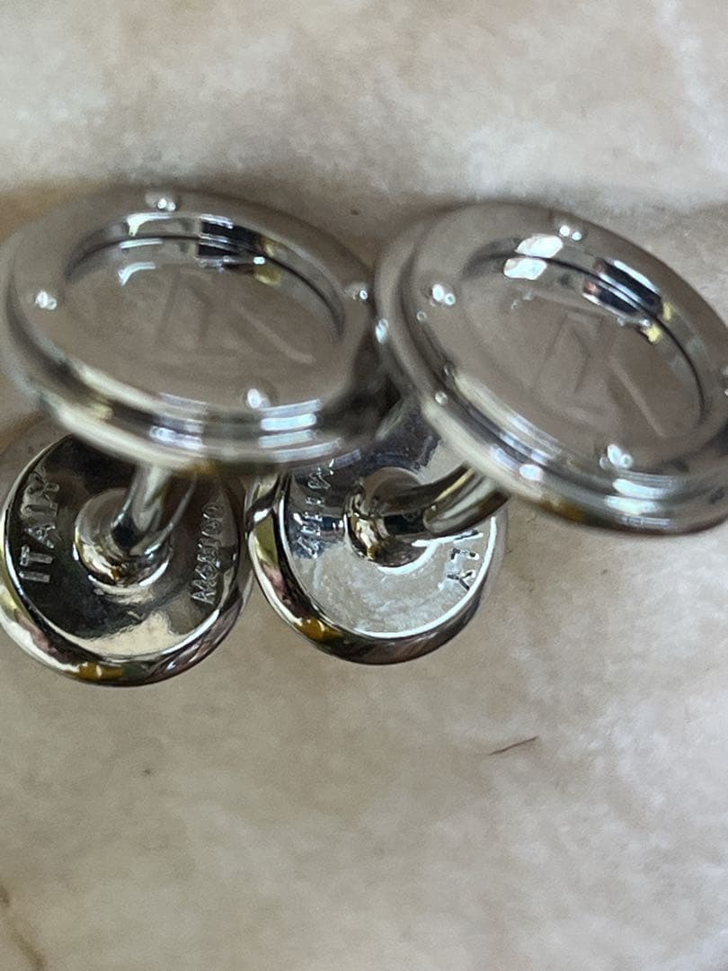 LOUIS VUITTON メタル カフリンクス LVサークル カフス ＊