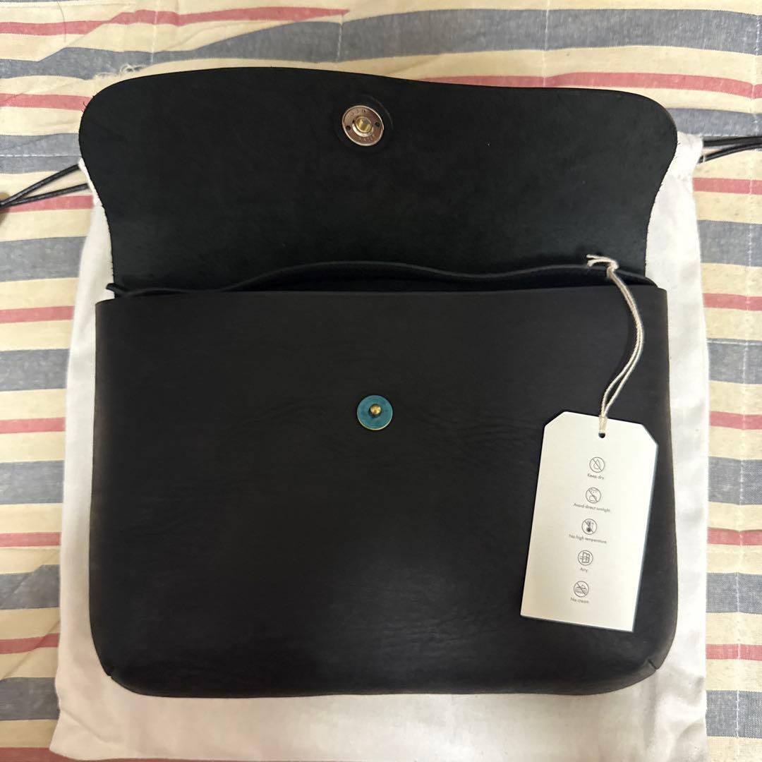 lemma 黒 レザー サコッシュ