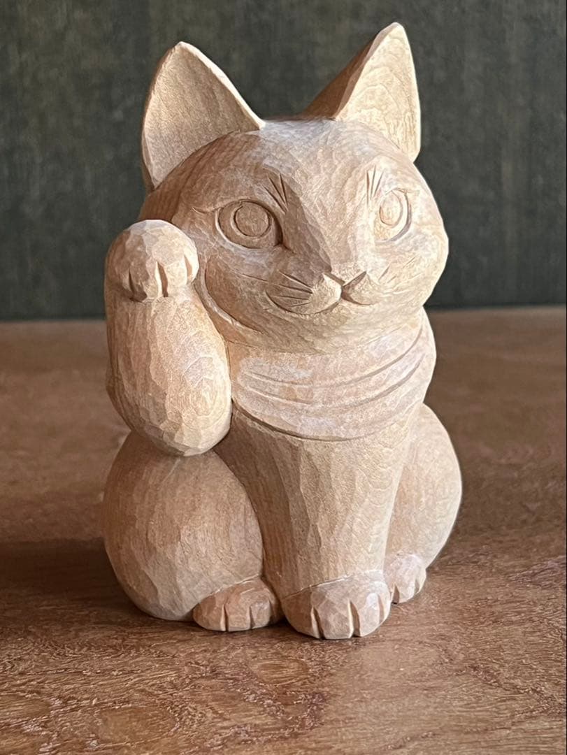 ひびきょう【井波彫刻】野中願児作 招き猫 桂材