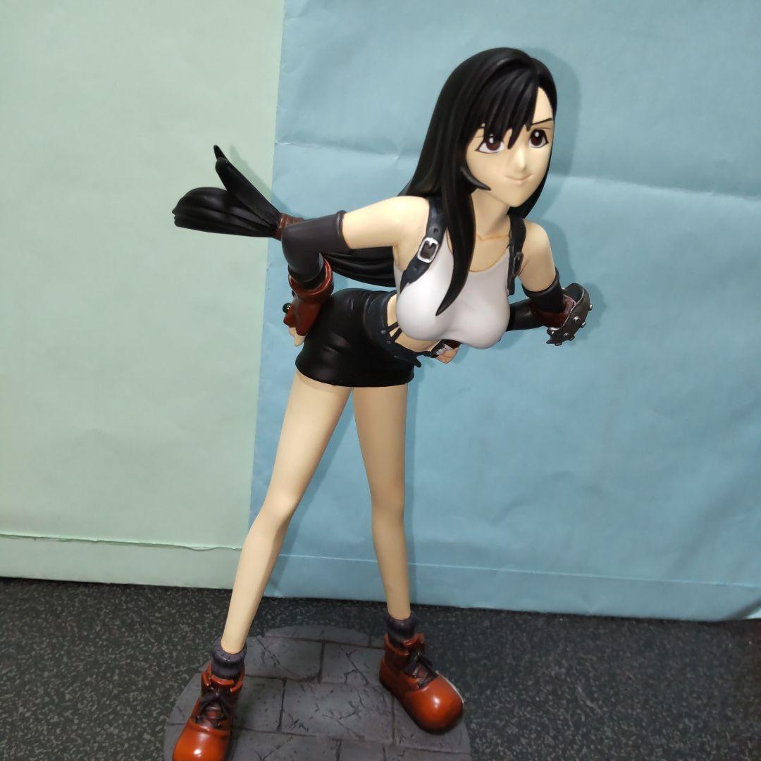 ファイナルファンタジーⅦ ティファ ARTFX J コトブキヤ フィギュア