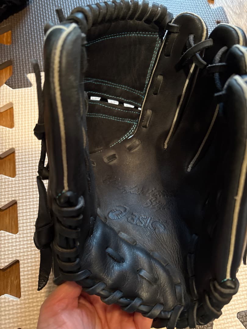asics 軟式グローブ 黒