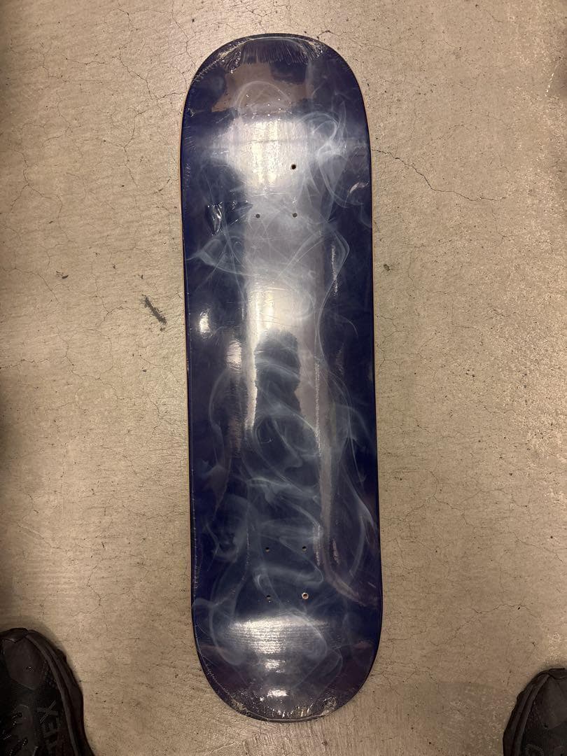 シュプリーム　スケボーデッキ