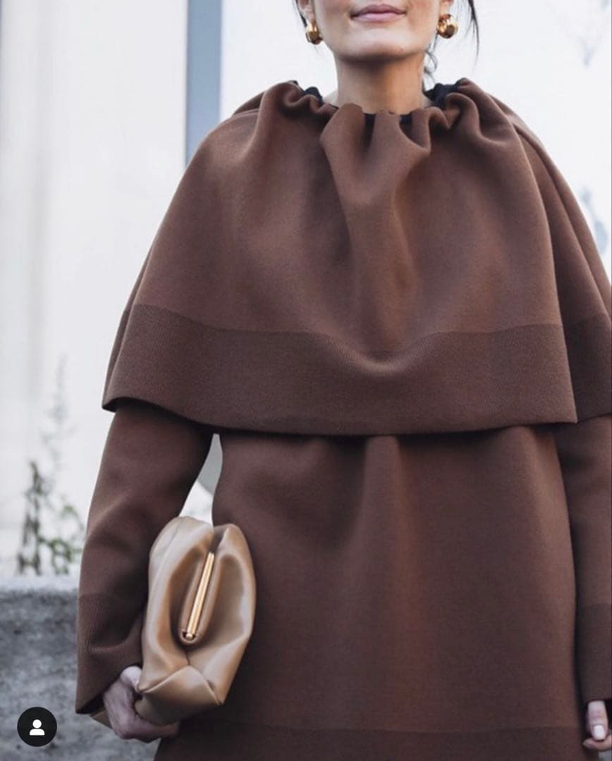 tom様専用】celineセリーヌ フィービー期 celine ケープニット - メルカリ