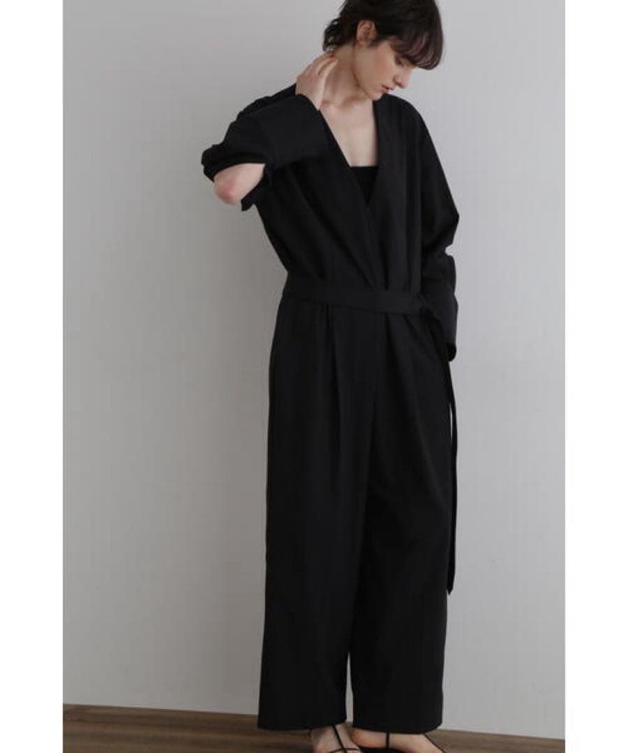 定価46200円 LE PHIL ストレッチジャージーオールインワン 美品