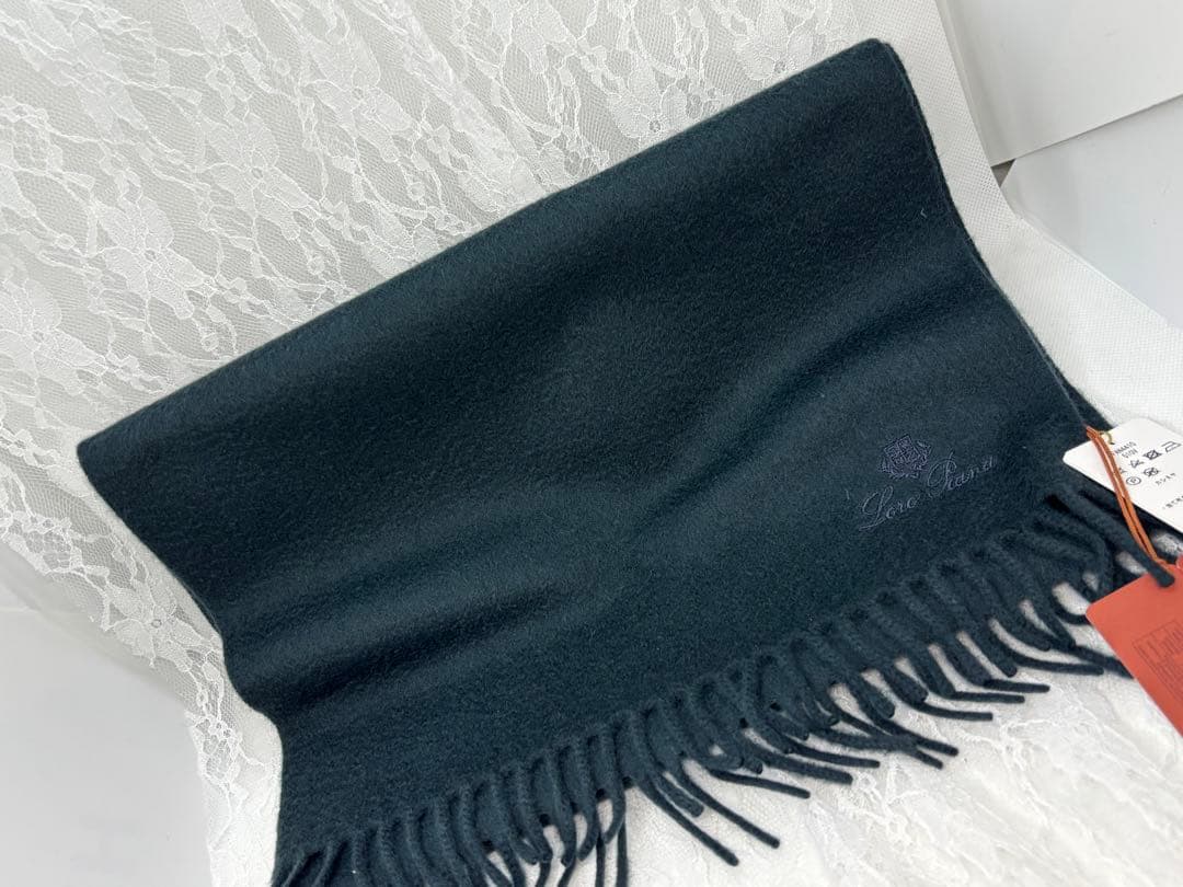 未使用美品Loro Piana ピッコラウニタスカーフカシミヤ グリーングレー