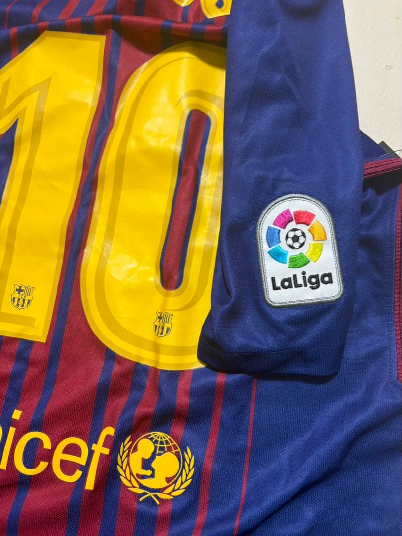 FCバルセロナ メッシ #10 NIKE Aeroswift Authentic