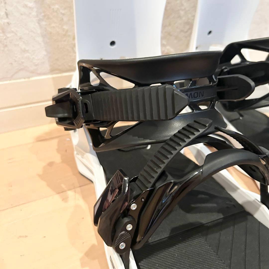 【極美品】 サロモンスノーボードビンディング　RHYTHM M