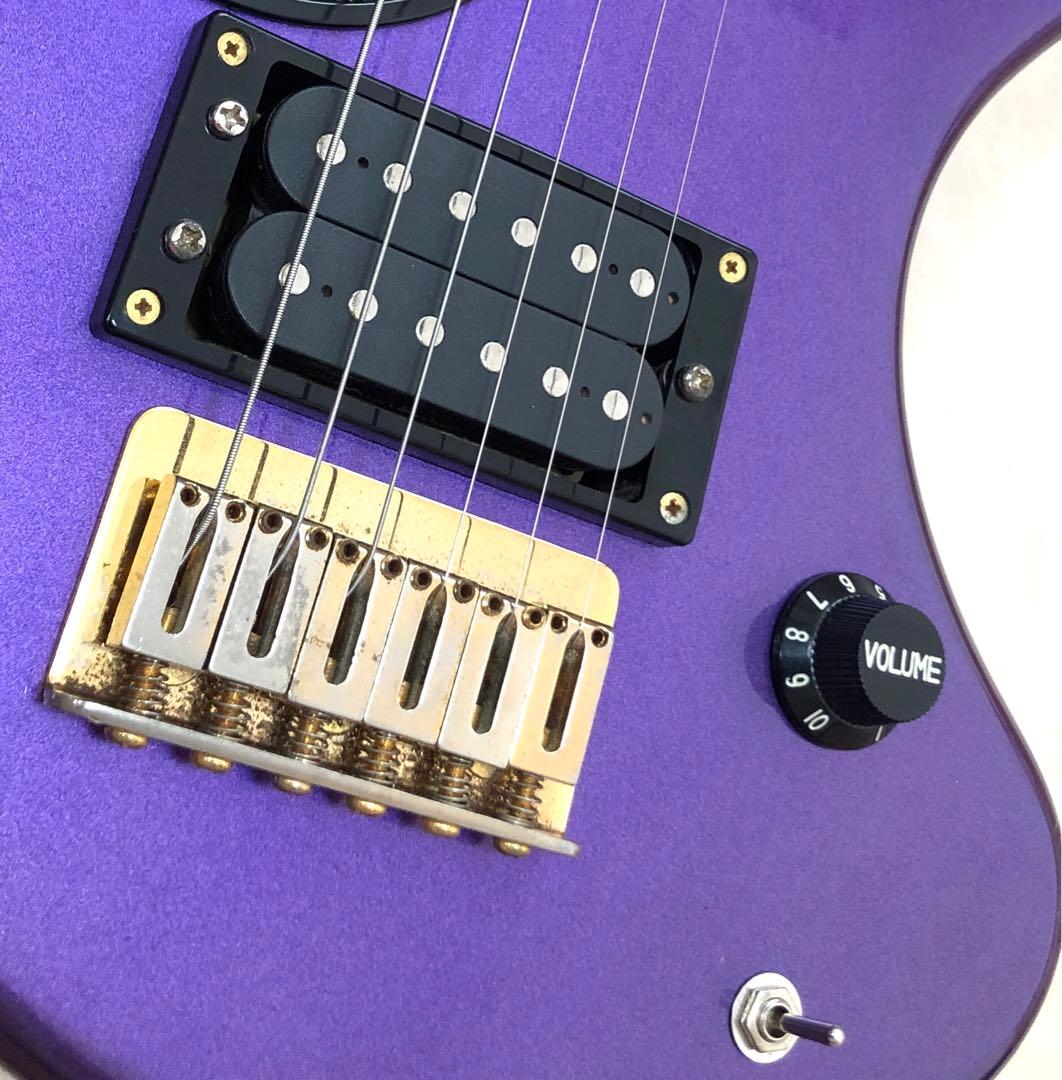 美品】ZO-3C MP アンプ内蔵ギター ディストーションSW付 専用ケース付