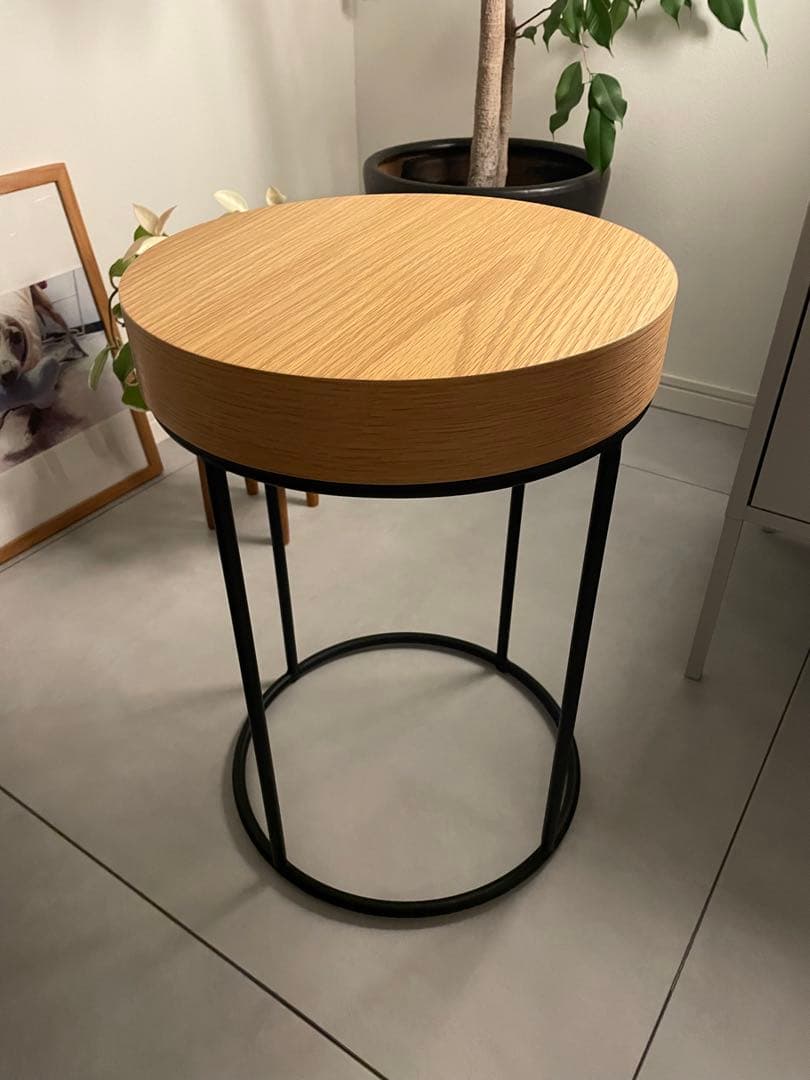 IDEE 形サイドテーブル 直径350mm 高さ500mm