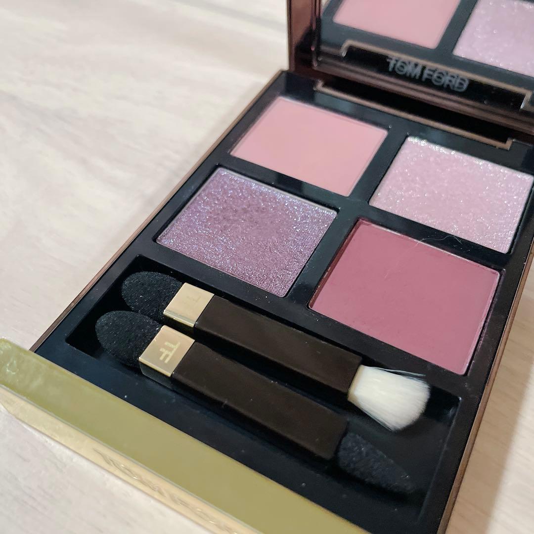 【箱付き】TOM FORD メタリックモーブ 01S 限定品