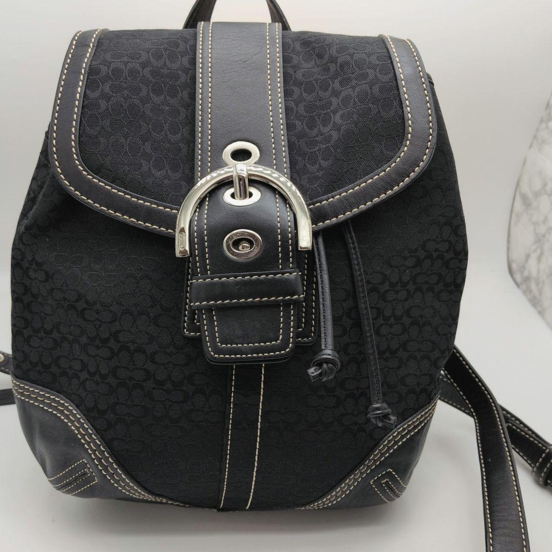【美品】Coach Signature Soho Ryukku