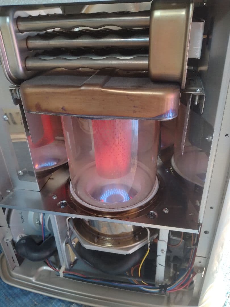 札幌市内受渡し限定❗️コロナFFストーブ❗️スペースネオミニ