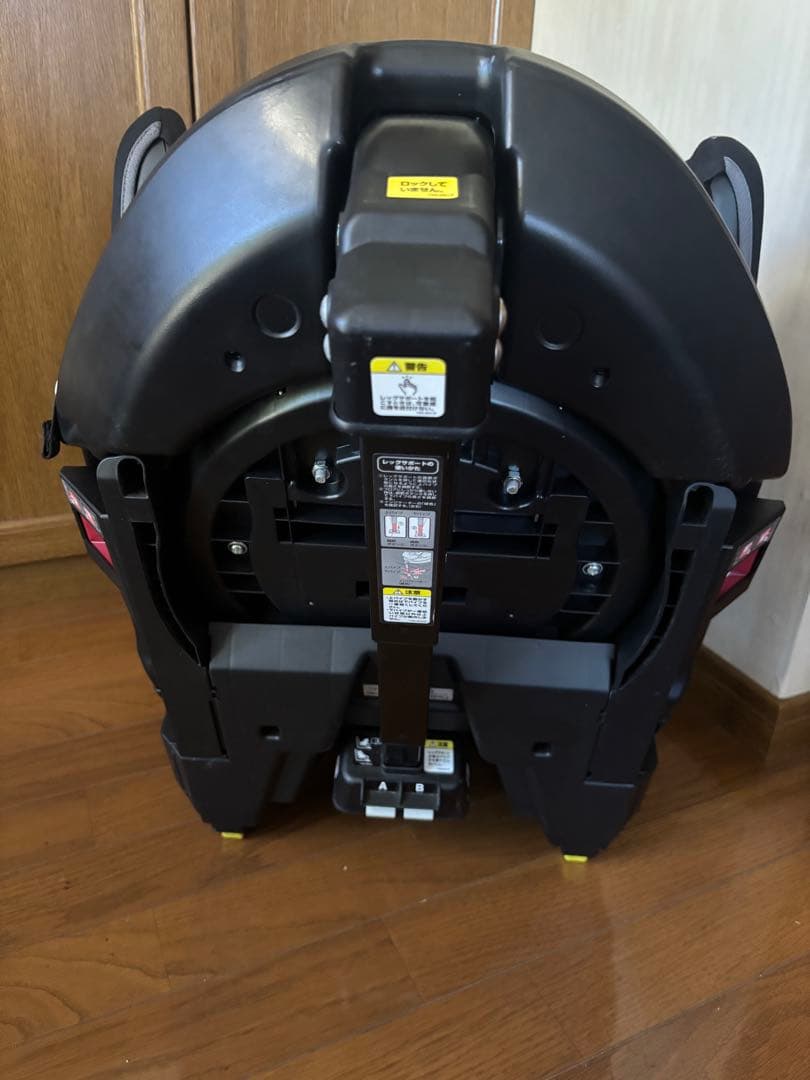 9月22日までの出品 フラディア グロウ ISOFIX/ディアターン