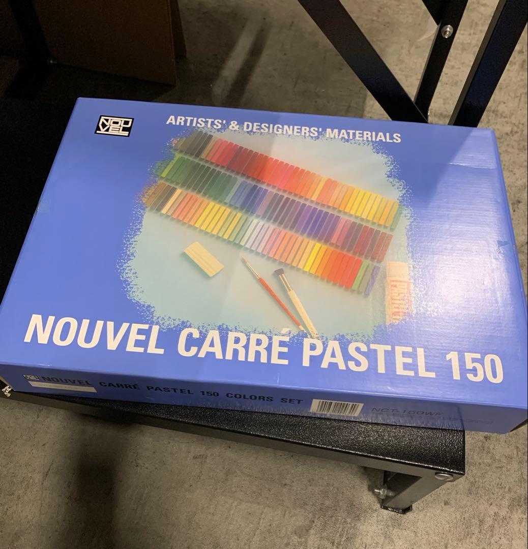 新品未使用　ヌーベルカレーパステル　150色セット　木箱入り